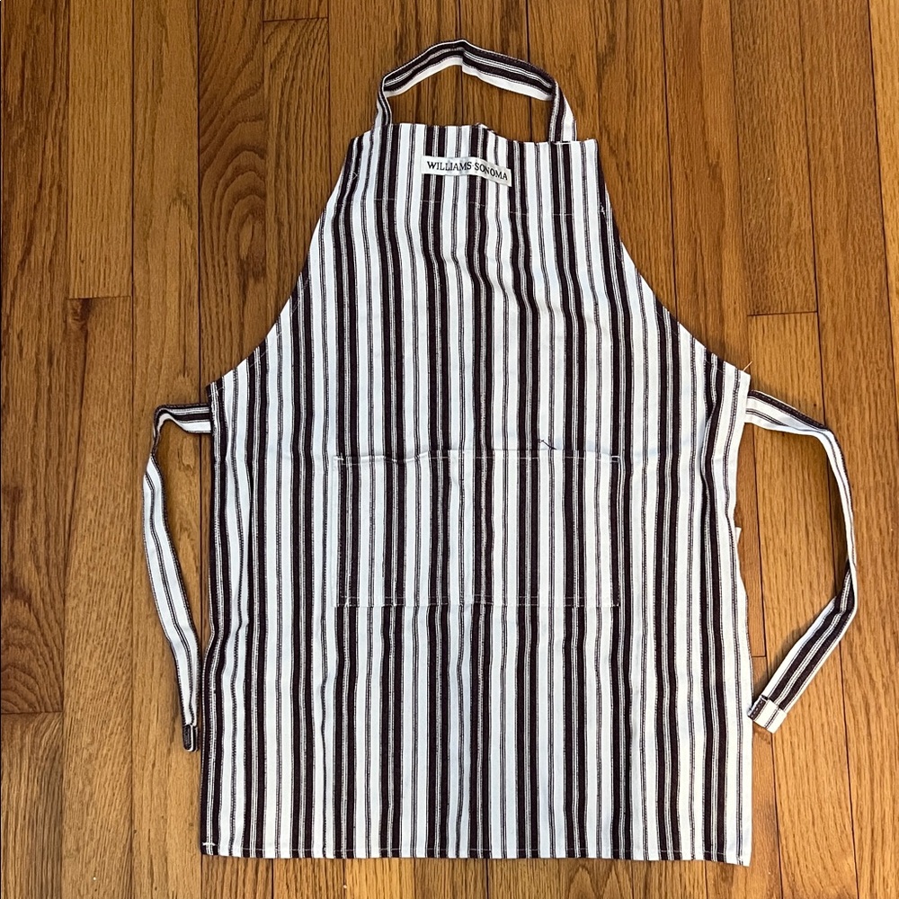Williams Sonoma Classic Children’s Striped Apron